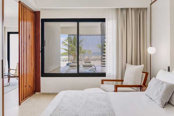 Oceanfront  Viento Suite - Live Aqua Punta Cana Hotel